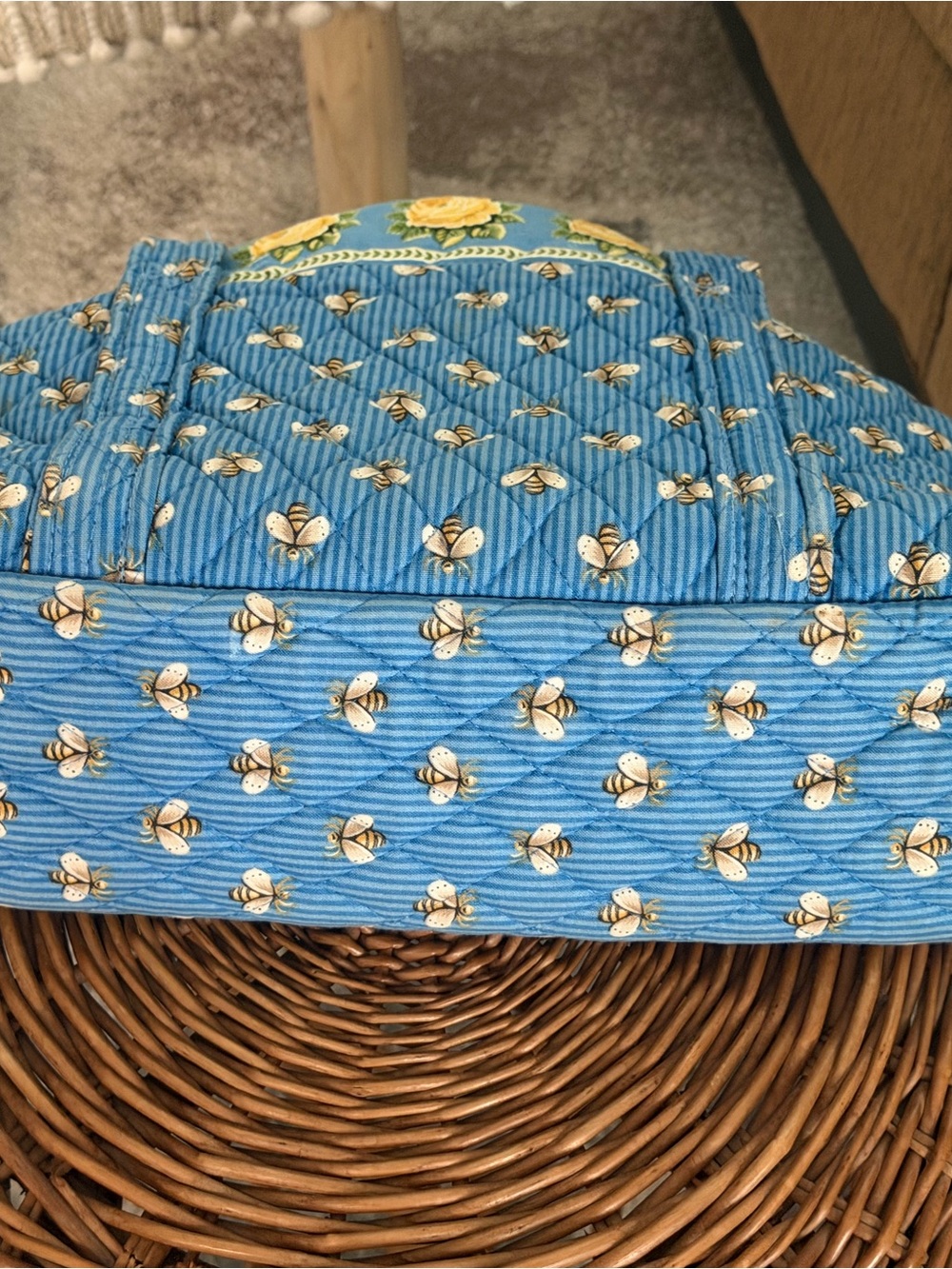 Vera Bradley Blue Quilted Tote with Yellow Rose Trim - Picture 13 of 16